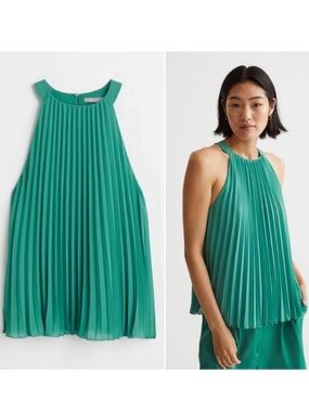 H&M Boho Green Pleated Top. Medium. NWT.